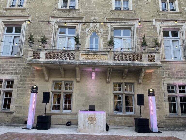 Château de Beauregard Jonquières – Mise en lumière château, Regie Disc Jockey, Piste de danse